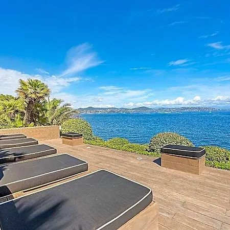 Luxury With Sea View - 5bd/10p - St Tropez Hotel 3*