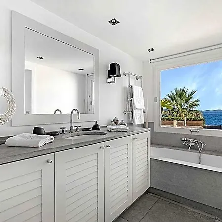 Luxury With Sea View - 5bd/10p - St Tropez Saint-Tropez
