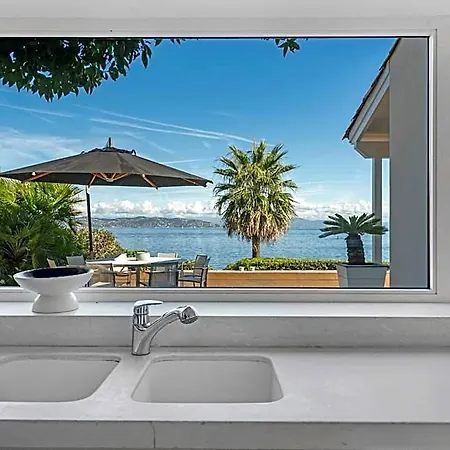 Hotel Luxury With Sea View - 5bd/10p - St Tropez 3*